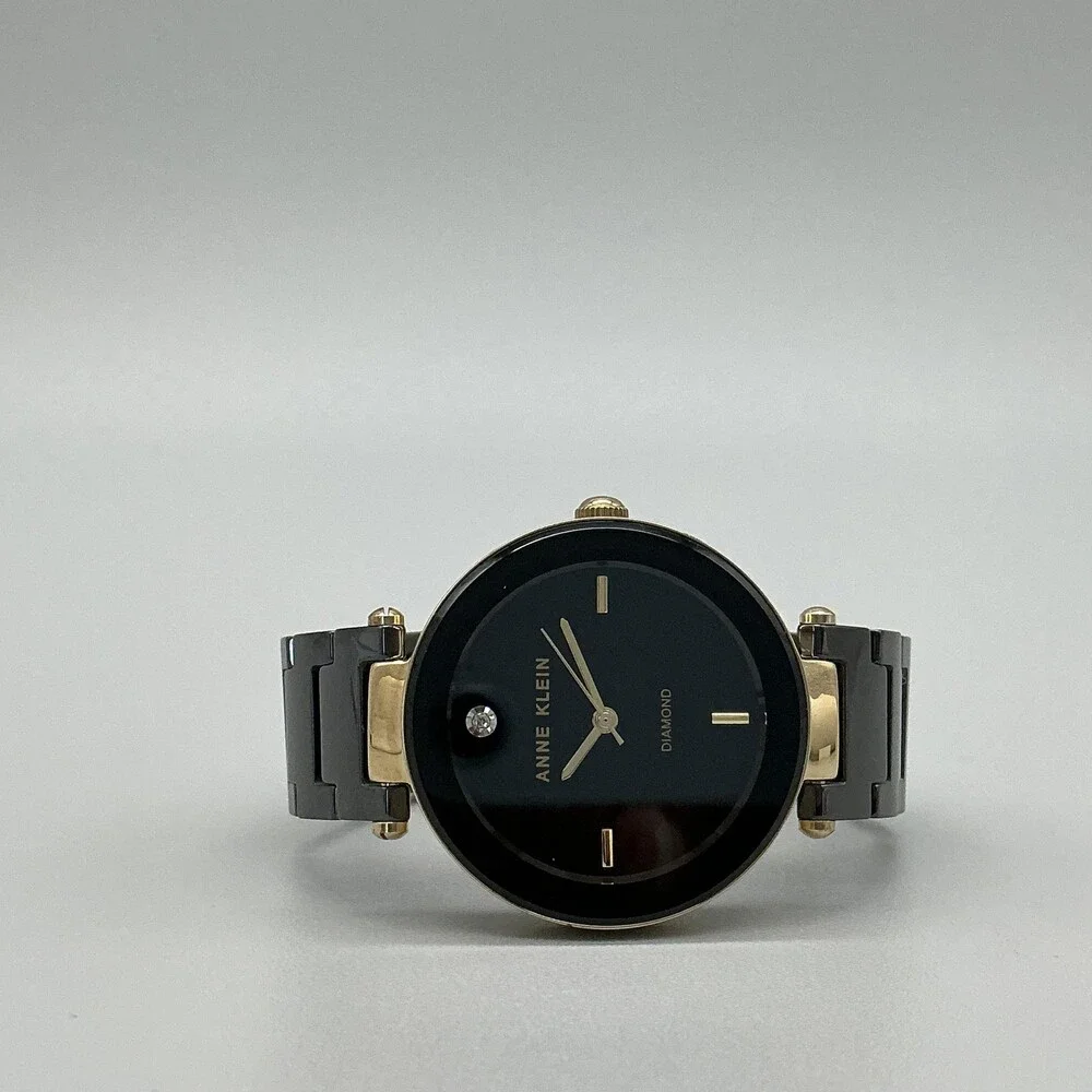 Anne Klein see photos